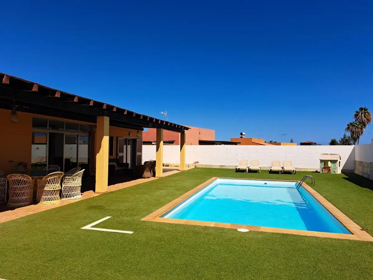 Villa Paradise Ла-Гирра
